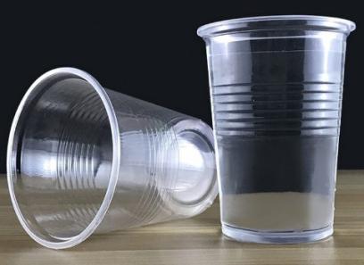 خرید جدیدترین انواع لیوان یک بار مصرف شفاف